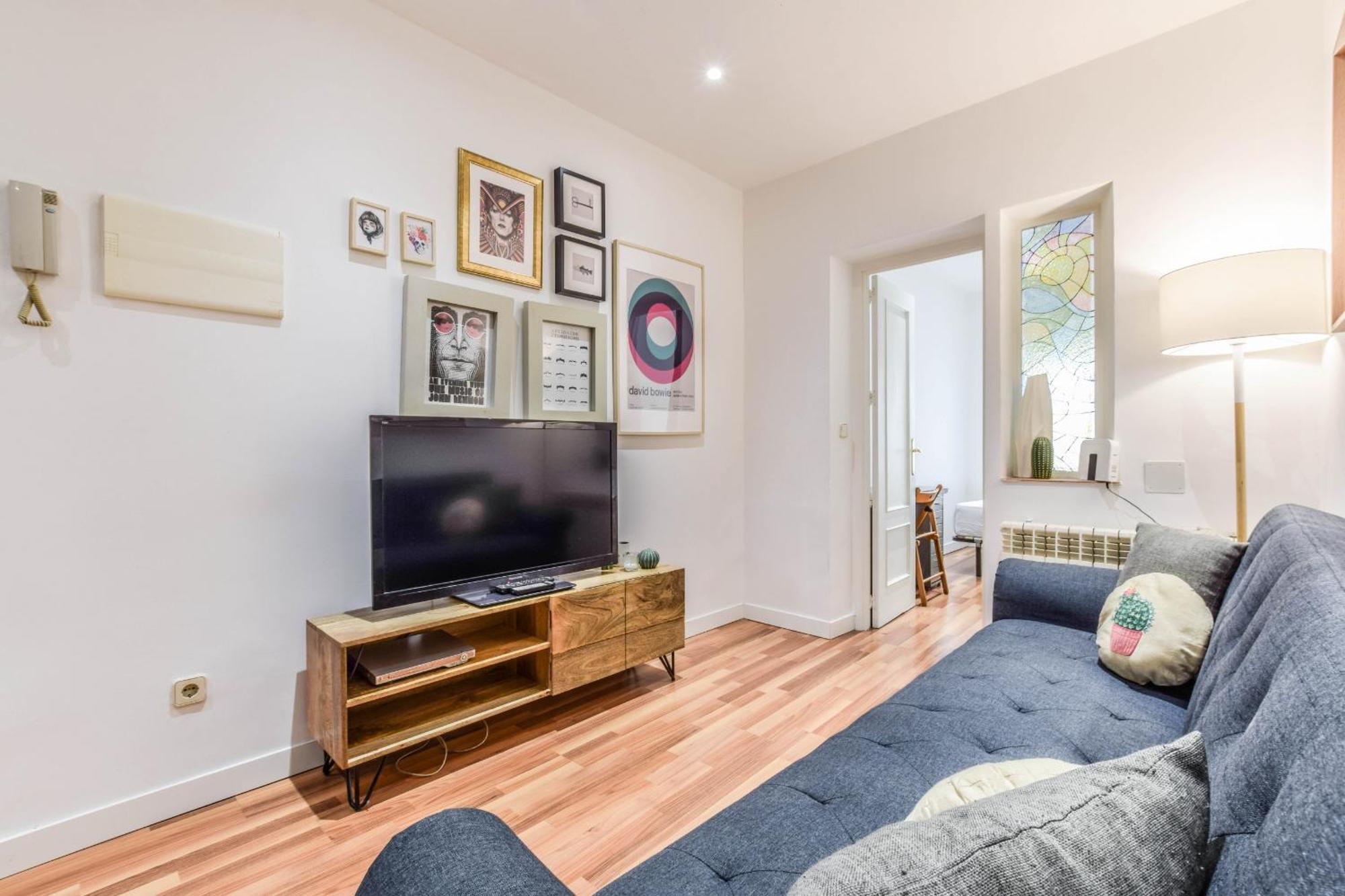 Apartamento En La Plaza De Lavapies Alquiler Temporal Мадрид Екстериор снимка